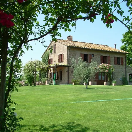 Sleeps 10 Pool Wifi Otricoli